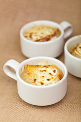 French onion gratin soup