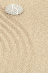 Obraz premium zen stone in sand