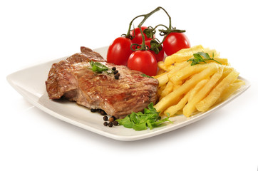 Filete y patatas fritas.