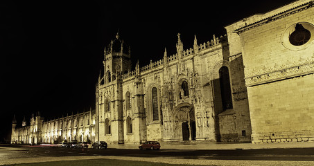 Fototapeta na wymiar Klasztor Hieronimitów w Lizbonie 2