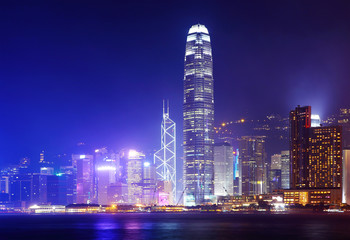 Fototapeta premium Victoria Harbor of Hong Kong at night