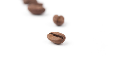 Naklejka premium Coffee beans isolated on a white backgrounds
