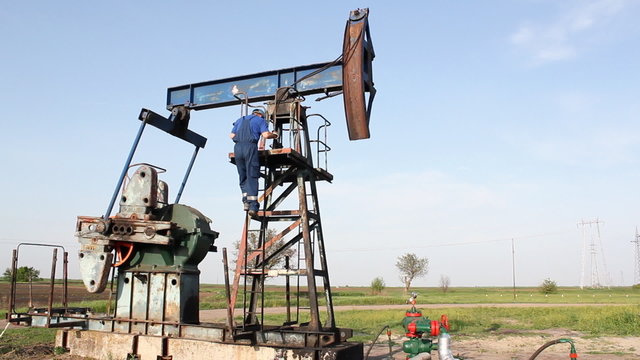 oil worker on oilfield