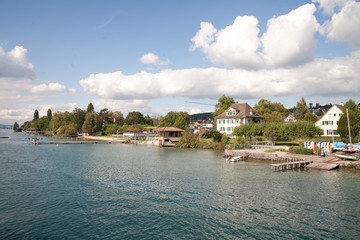 Fototapeta na wymiar See in der Schweiz