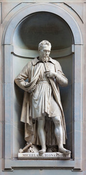 stone statue of Michelangelo Buonarroti