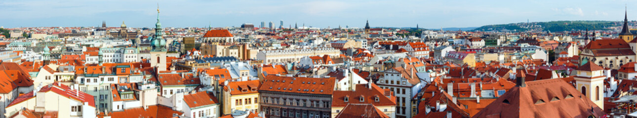 Naklejka na ściany i meble Praga (Czechy), panorama wieczór.