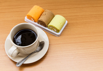 Black coffee with cake