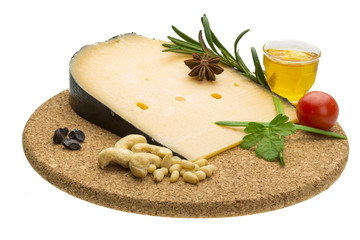 Cheese witn honey and nuts