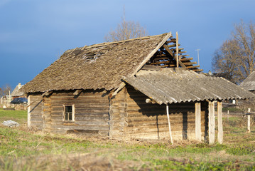 Fototapeta na wymiar Abandon timbered house