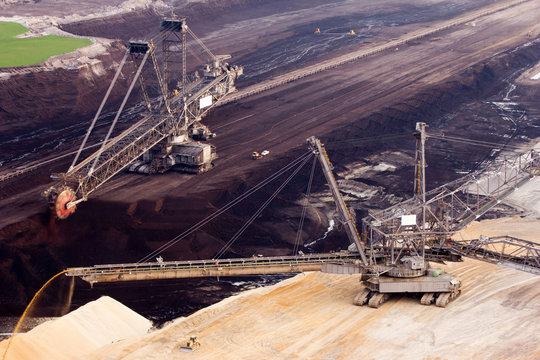 A back-loader and excavator in a brown-coal mine