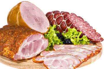 Cold cuts: ham, bacon, smoked sausage.