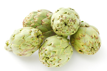 artichoke on white background