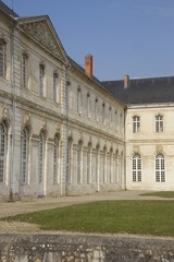 Fototapeta na wymiar Abbaye du Bec Hellouin en Normandie