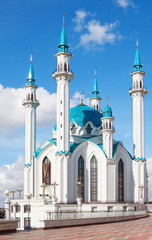 Fototapeta na wymiar Biały meczet