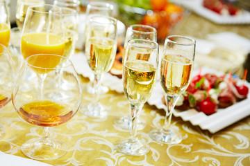 Drinks and canapes