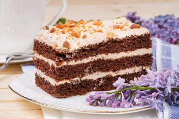 Sponge cake with nuts