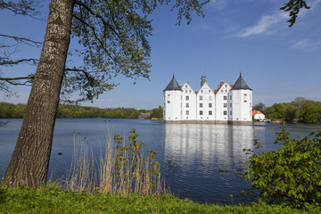 Fototapeta premium Wasserschloss in Glücksburg,Schleswig-Holstein