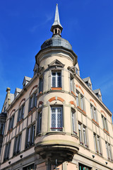 Fototapeta na wymiar Renesansowa budowla w Colmar