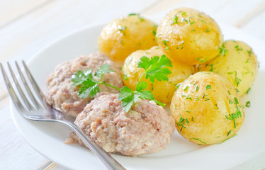 potato and cutlets