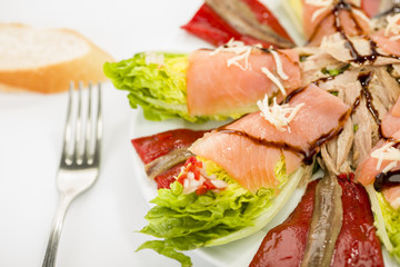 smoked salmon, anchovies, pepper and tuna spanish salad