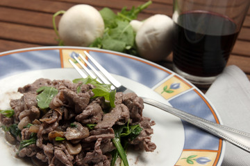 Straccetti funghi e rucola