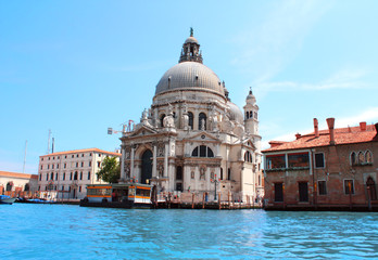 Fototapeta na wymiar Basilica di Santa Maria della Salute, Venice
