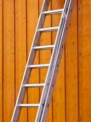 Leiter an der Wand 5