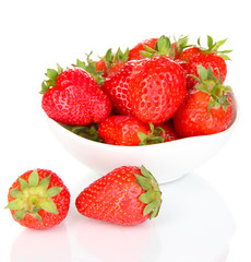 Fresh strawberry in bowl isolated on white