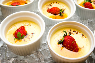 Strawberry Pudding