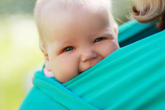  Baby Closed To Mom In Sling