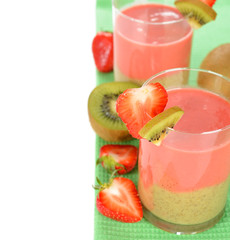 Smoothie of strawberries and kiwi