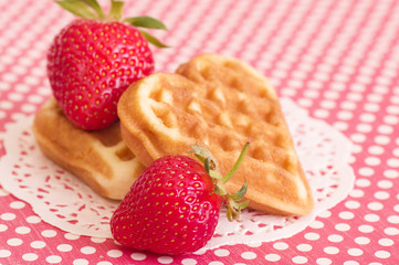 Raw strawberry and tasty cake