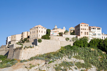 Fototapeta na wymiar Stadt auf Calvi Korsyka