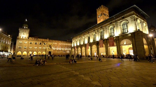Bologna, Piazza Maggiore by Night 3