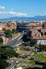 Fototapeta na wymiar Panoramiczny widok starożytnych rzymskich ruin