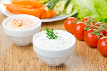 yoghurt sauce with herbs, sauce with sun-dried tomatoes