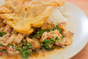 Basil fried rice with pork omelet