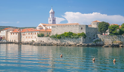 Fototapeta na wymiar Krk miejscem na wyspie Krk w Chorwacji