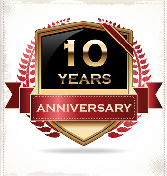 10 years anniversary golden label