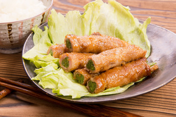 さやいんげん肉巻き