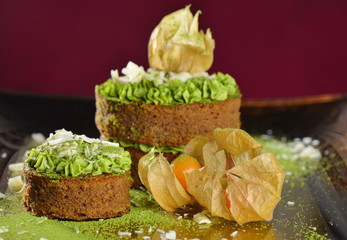 Gourmet cake with Japanese green tea Matcha