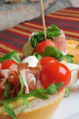 Catering snacks, appetizers or finger food / Tapas
