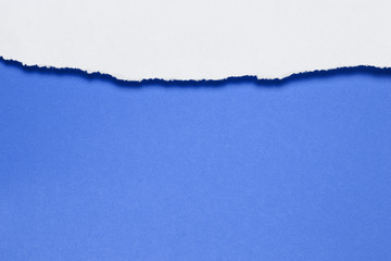 Papierfransen, horizontal oben, weiss, blau