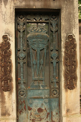 Tomb detail