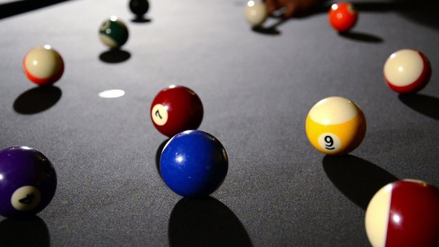 billiard action