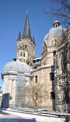 Aachener Dom im Winter