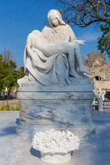 Statue of the Virgin Mary cradling a dead Jesus