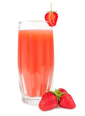 glass of strawberry juice with berries