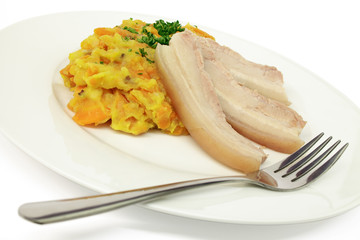 Möhrengemüse mit Bauchfleisch
