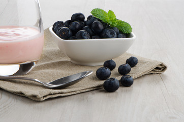 Yogurt with fresh blueberries